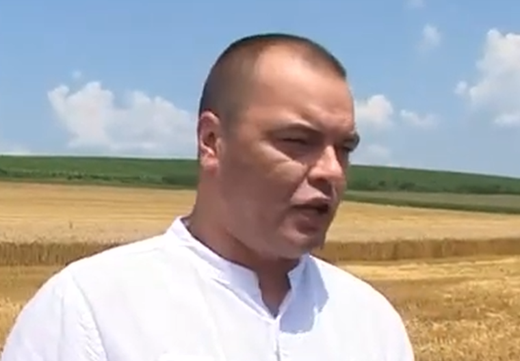 SUKOB MEĐU BLOKADERIMA BUKTI, PORUČUJU POLJOPRIVREDNICIMA KOJI BLOKIRAJU: To što tražite je GLUPOST!