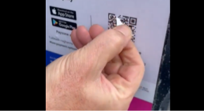 ŽENA OGOLILA MASNU PREVARU NA PARKINGU: "Gledajte! Ukrali su mojoj ćerci 1.000 evra"! (VIDEO)