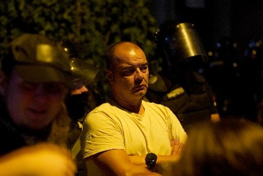 JEŠIĆ OPLEO PO BLOKADERIMA Eno im Severna Koreja, lupetaju za sve novce!