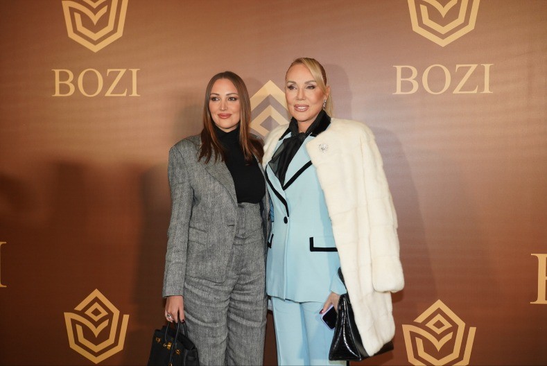 "BRENA DRŽI PRIJU POD KONTROLOM, PRODAJE LJUDE" Poznati muzičar ne može više da ćuti, raskrinkao je estradu