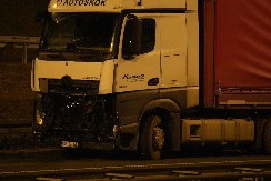 POTPUNO SMRSKAN PREDNJI DEO KAMIONA Pojavile se fotografije sa mesta pogibije Tatjane Ječmenice