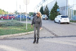 POZNATA GLUMICA ŠOKIRALA IZJAVOM O VODITELJKI PINKA U programu uživo joj se obratila ovim rečima 