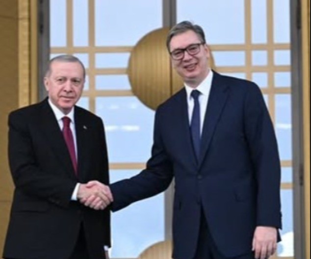 SARAJEVO PUCA OD LJUBOMORE Teška srca priznali: Niko kao Vučić