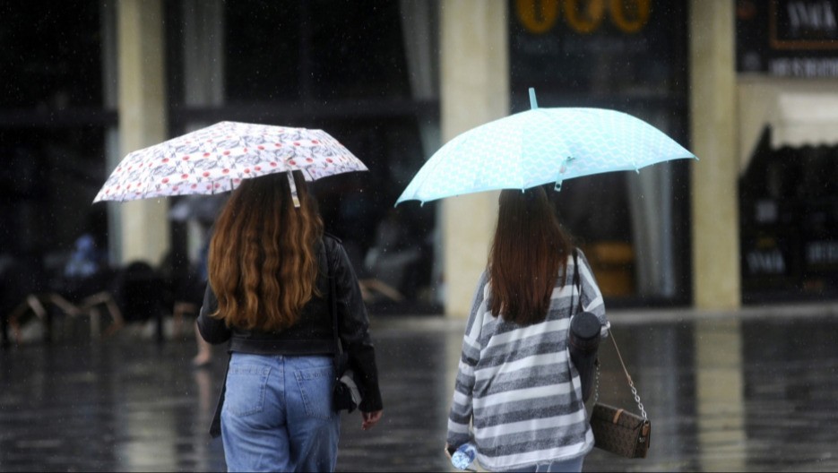  KIŠA LILA NA SRETENJE, MEDVEDICA SE POJAVILA Evo šta to znači u narodu, kakvo nas vreme čeka