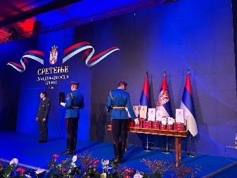 SRETENJE Predsednik Vučić uručuje odlikovanja povodom Dana državnosti (VIDEO)