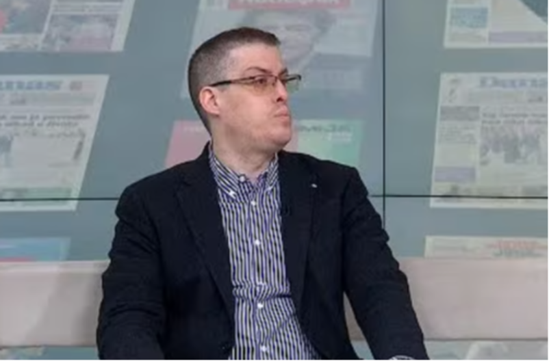 BLOKADERA NINIĆA ODUVALI "STUDENTI" Vidno se nadurio, pa probao da sačuva ponos, GLEDAJTE KAKO SE PERE