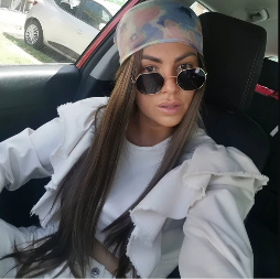 MAJKA JOJ SE UBILA, OTAC JE ZLOSTAVLJAO Stravična ispovest pevačice: "Ne mislim da se pokajao"