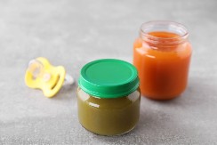 Zajedno sa Srbijom, 60 zemalja je uključeno - Skandal sa neispravnom hranom za bebe drma Evropu