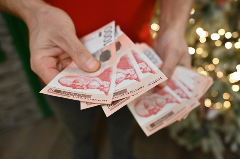 Stižu uplate za hiljade građana - poznati tačni datumi isplate naknada
