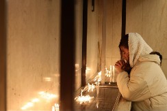 OVO NIKAKO NE SMETE DA URADITE UOČI USKRŠNJEG POSTA Počela je Bela nedelja, a ovo je GREH KOJI IDE NA DUŠU