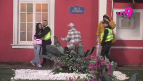 RAZLUPALA POLA IMANJA Anita doživela pomračenje, pa nasrnula na Luku (VIDEO)