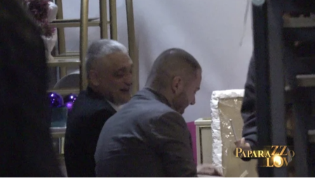 NAKON SKANDALA U KAFIĆU ČEDA URLA NA ULICI Evo gde se nalaze Jovanović i Aca Kos posle tuče 