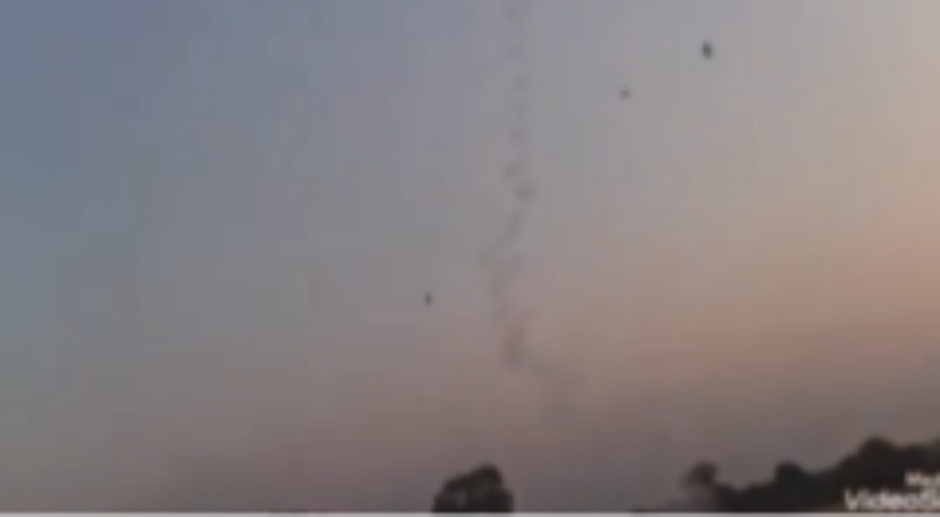 NAPAO IZRAEL! Poleteli borbeni avioni, očevici prijavili snažne eksplozije (VIDEO) 