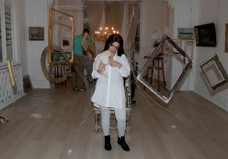 NAŠA PEVAČICA IZGUBILA BEBU: "Nikada nisam zaplakala zbog toga, možda je i bolje" 