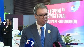 "MORAMO DA ODRŽIMO KORAK" Predsednik Vučić se obraća iz Indije: Ko zaistane u AI izgubiće nezavisnost (VIDEO)