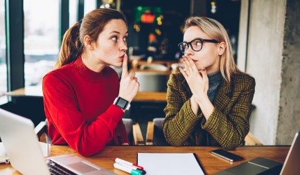 Evo ko su najveći cinkaroši: 4 horoskopska znaka ne čuvaju tajne, ništa im ne pričajte!