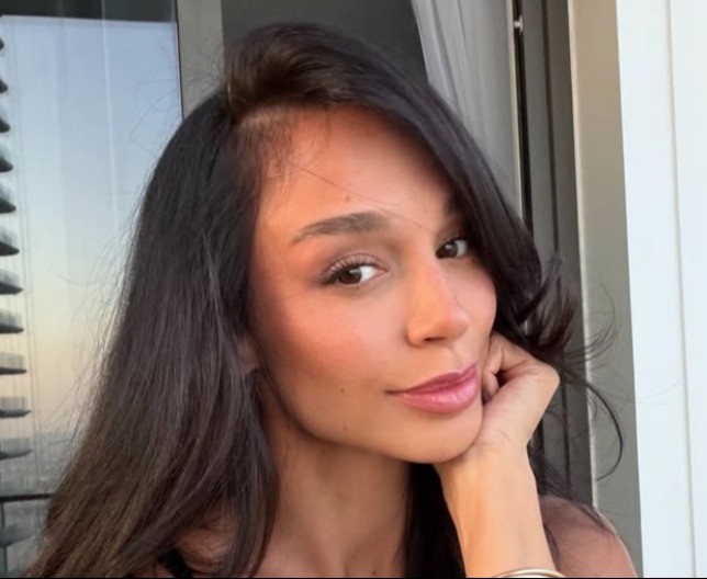 PRVO EDITINO OGLAŠAVANJE NAKON RASTANKA Trudna pevačica bivšem poručuje samo jedno!