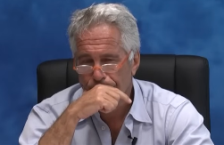 "MISLITE LI DA STE ĐAVO?"... "NE, ALI IMAM DOBRO OGLEDALO..." Procurio uznemirujući intervju sa Epstinom