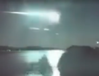 ŠTA JE OVO NA NEBU? Zastrašujuća slika obišla planetu, ljudi uznemireni:"Ovako nešto još nismo videli"