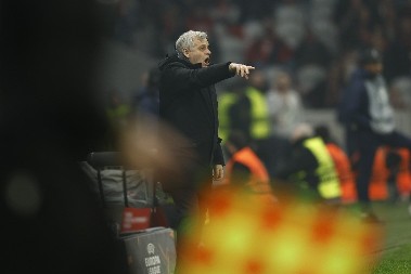 PALA ODLUKA Poznato šta će biti sa trenerom Lila