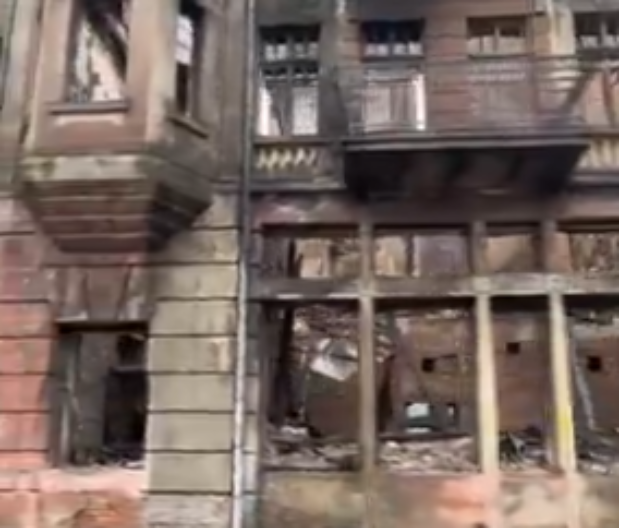 HERSON PRETVOREN U RUŠEVINU! Horor snimci grada osvanuli na mrežama, dronovi pogodili i gasnu mrežu (VIDEO)