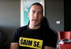 "BAKA PRASE JE POKAZAO DA I KLOVN MOŽE DA VOZI PORŠEA" Najbogatiji čovek na estradi izjavom podelio naciju