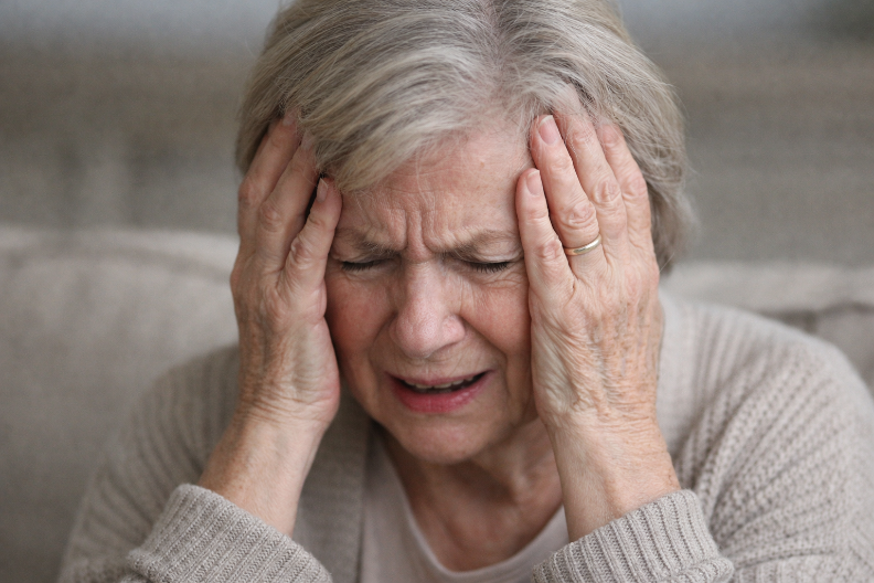 PREVARA KOJA JE ZGROZILA BALKAN Luka (22) falsifikovao bakino punomoćje – kad je otišla u banku, umalo se onesvestila od šoka!