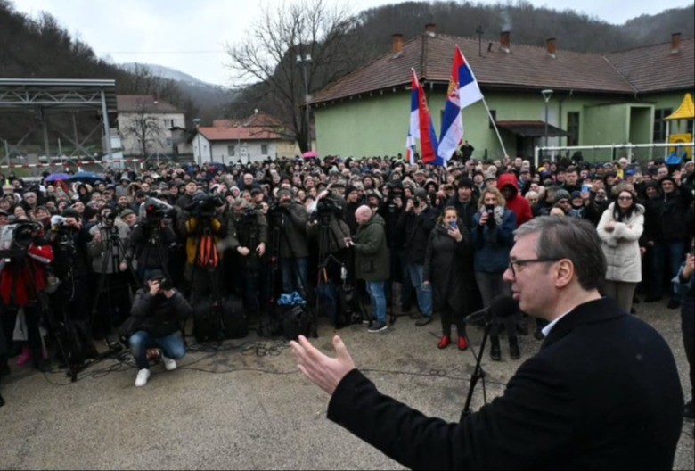 PUTEVI, VODA, POVRATAK LJUDI Vučić: Potrebna je vaša posvećenost, jer imamo velike planove