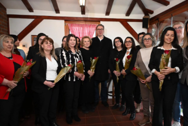 OD SUBVENCIJA, DO PROGRAMA PODRŠKE I KONKRETNIH MERA: Vučić o ženskom preduzetništvu 
