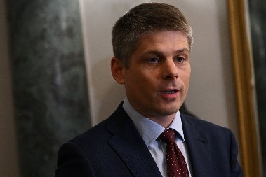 GUJON DEMOLIRAO LAZOVIĆA: Nisam francuska pudlica, ja sam galski petao koji sa srpskim orlovima brani Srbiju! (VIDEO)