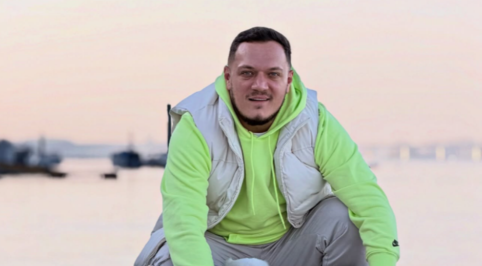 GASTOZ PONOVO UHVAĆEN NA DELU Ne zaustavlja se sa devojkama, bacio oko na ovu misicu! (FOTO)