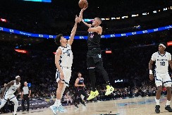 Nikola Jović ponovo povrđen, Majami niže pobede