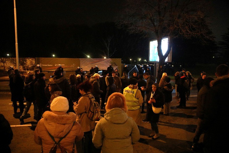 BLOKADERIMA JE CILJ DA UNIŠTE SRPSKU DRŽAVU! Zato su im trn u oku vojska i Crkva