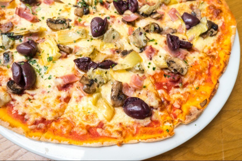 OVIH PET NAMIRNICA SKRAĆUJU ŽIVOT Stručnjak za dugovečnost otkriva koju hranu NIKADA ne jede