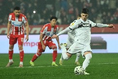 PARTIZAN JE OŠTEĆEN U DERBIJU Javio se čuveni sudijski ekspert, objasnio sve do detalja 