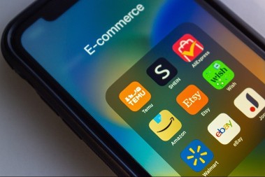 Brojka šokirala - Američki gigant za gotovinu kupuje platformu za onlajn prodaju