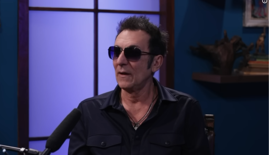 PORODILA SE ĆERKA SLAVNOG GLUMCA Izabranik 12 godina stariji od nje!