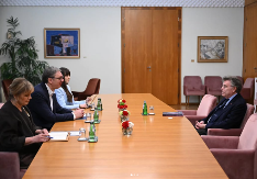 "VELIKA PRIVILEGIJA ZA MENE I IZUZETAN SUSRET" Vučić se sastao sa Tjerijem de Monbrijalom (FOTO)