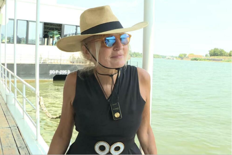 POLICIJA ISELILA SRPSKU VODITELJKU IZ DOMA Tu je provela 19 godina, živela na Vračaru, a sada preživljava od 300 evra mesečno!