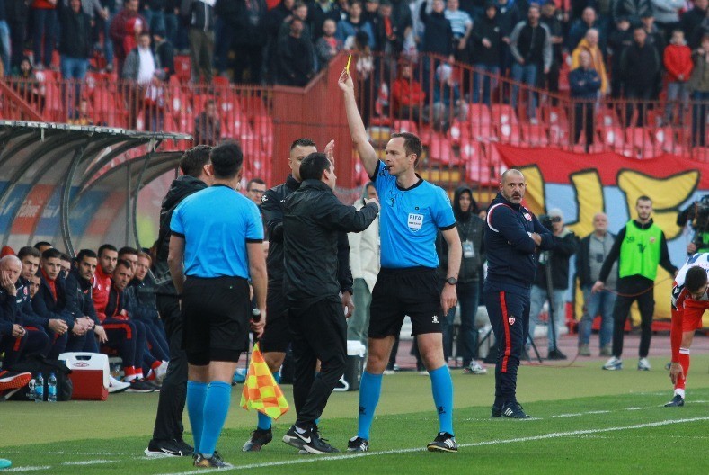 POVERENJE SRBIMA Jovanović sudi u Firenci, Minaković duel u Švajcarskoj