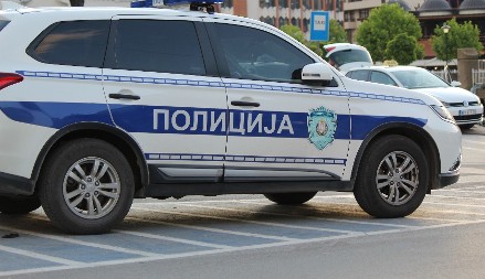 GRAĐANI PRONAŠLI TELO NA NOVOM BEOGRADU Leš plutao rekom