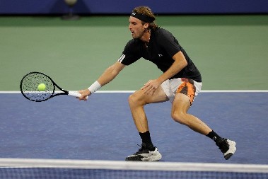 SUNOVRAT GRKA Cicipas prolazi kroz pakao, eliminisan već na startu