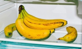 Banane vam pocrne za 3 dana? Ovaj trik će im sačuvati svežinu dve nedelje!