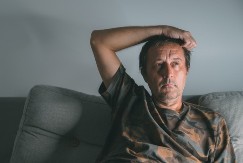 Molim vas, pomozite mi! Imam 56 godina, kako da svom sinu (7) kažem za novu devojku?