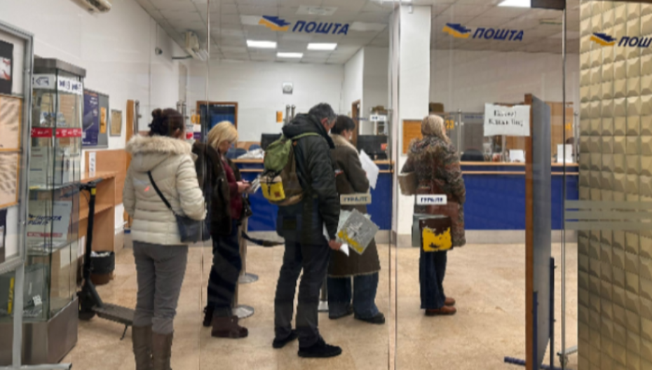 UVODI SE NOVA CARINA NA SVE PAKETE DO 150 EVRA: Nije izuzeta nijedna roba, a evo kog datuma kreće primena