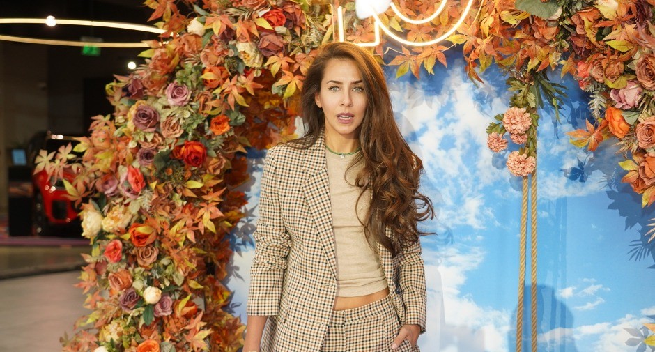 "DEVOJKO, SPUSTI SE NA ZEMLJU" Ivana Dudić na stubu srama zbog izjave o novcu: "Koliko je samo umišljena" (VIDEO)