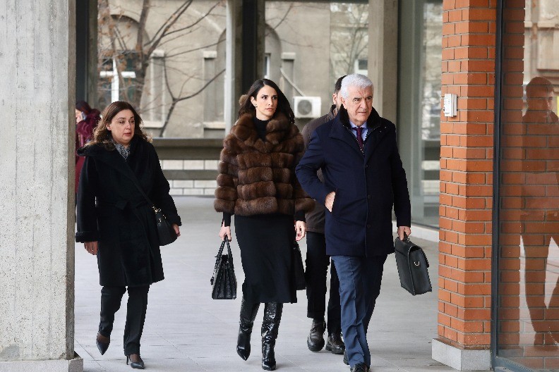 DANAS SUĐENJE KECMANOVIĆIMA Postupak krenuo ispočetka