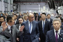 I Merc je bio u Kini, ko je sledeći?