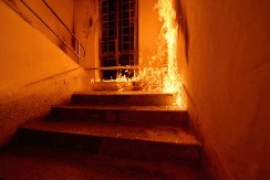 (UZNEMIRUJUĆE) Dvogodišnje dete živo izgorelo u požaru