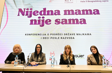"NIJEDNA MAMA NIJE SAMA" Alo!, Asocijacija mama Srbije i m:tel šalju najsnažniju poruku